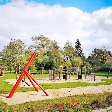 Ubytování v soukromí Kleine Mit Terrasse Und Gartenblick Gustow (Vorpommern-Rugen)